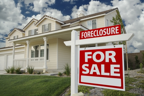 The New Tidal Wave of Foreclosures

Foreclosures should happen because someone was financially injured by nonpayment --- not because someone wants more profit.

 ow.ly/KbXF50yYber