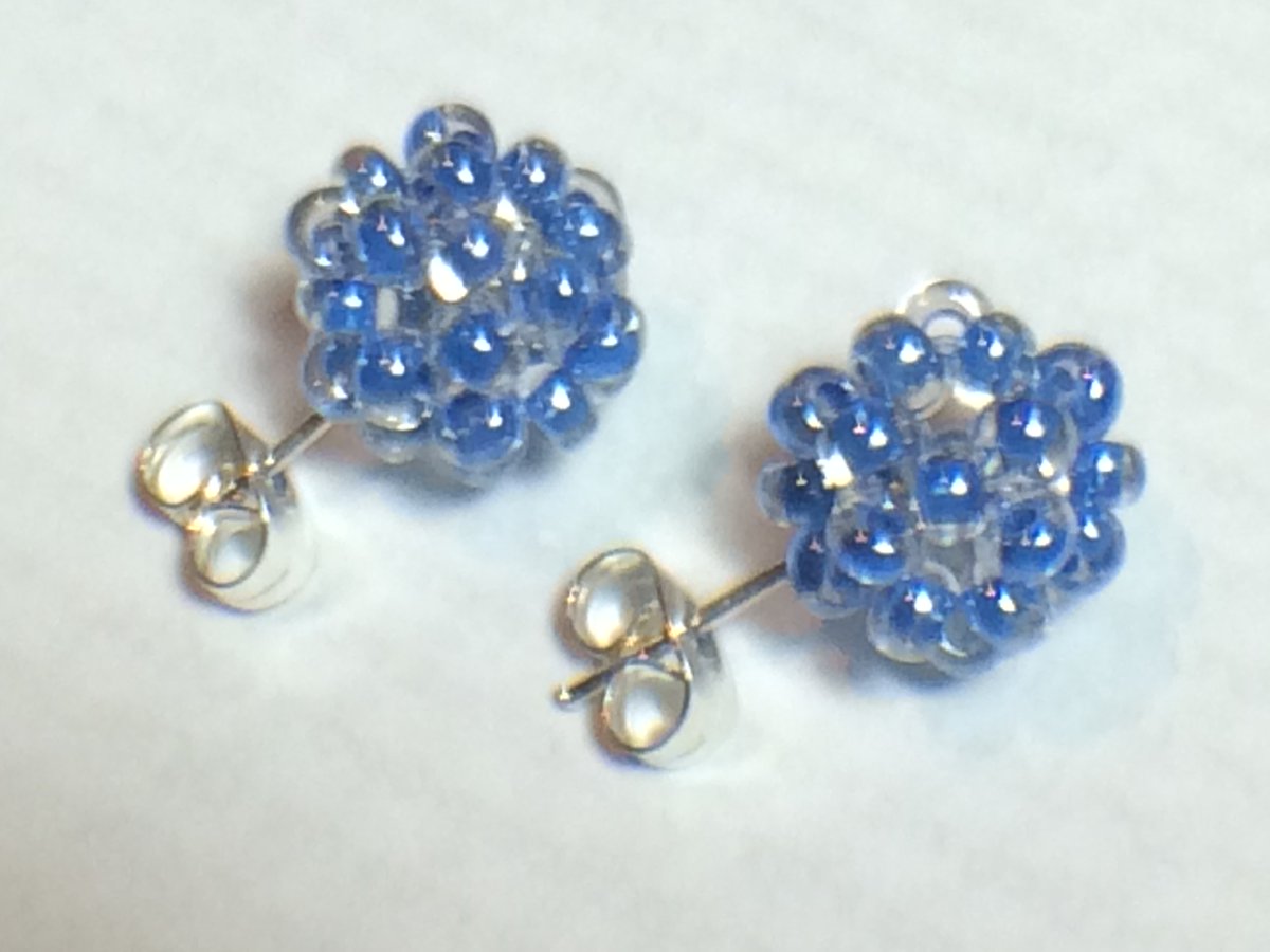 CiluwC's tweet photo. Seed beads earrings
https://t.co/hOSdzjEJdF
https://t.co/PjL08Oez1h 
@Afrikrea
@Etsy
@EtsyUK
@EtsyFR
#bijoux #bijouxcreateurs #createurfrancais
#createurbijoux #faitmain #handmade #ciluwcreations #earrings #beads https://t.co/mBpsqBdEb8