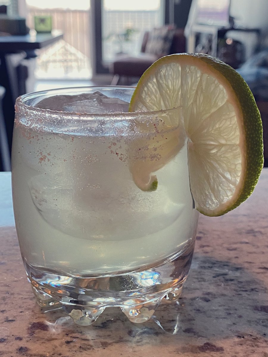 Kakane222's tweet photo. Quarantine day 15: took a MasterClass on cocktails/mixology and now my counterpart and I are reaping the benefits of the newly learned skill set 😂🤙🏼🧂 https://t.co/zg4vkJ7WLJ
