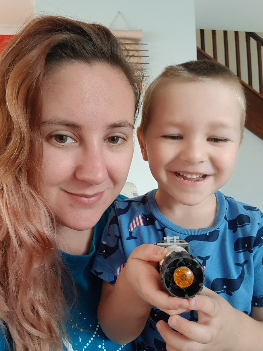 charmvl123's tweet photo. Early morning Lego session with the munchkin while @blakusdk sleeps ❤ #lego #starwars #legostarwars #tantiveiv #happysunday #tryingnottowakedaddy https://t.co/5Z0dkgYxiN