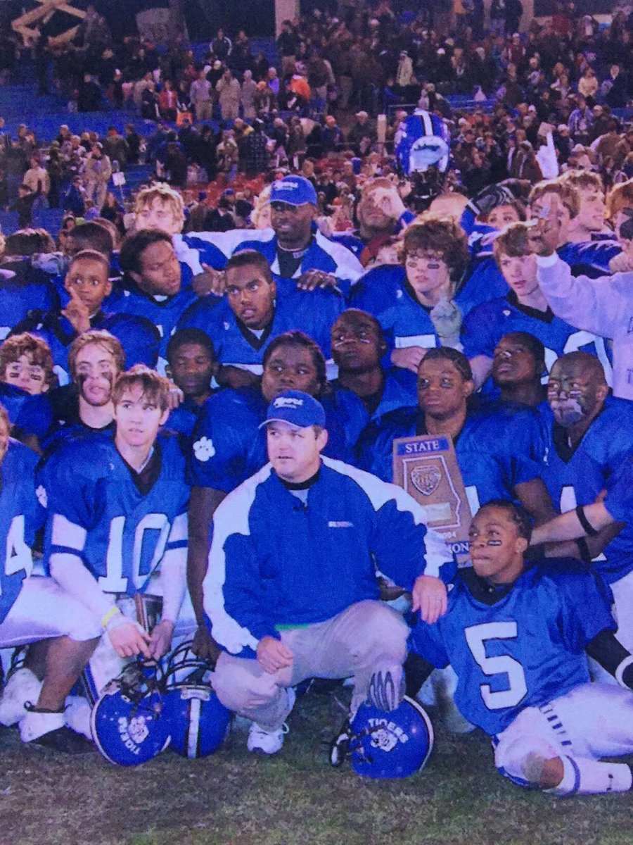 goodwin_coach's tweet photo. I was nominated by ⁦@GoodwinCoach⁩.  I nominate ⁦@Coachflawrence⁩, ⁦@ddavis_526⁩, ⁦@CoachJRut⁩ , ⁦@CoachDucote_KU⁩ https://t.co/23iDrm52ng