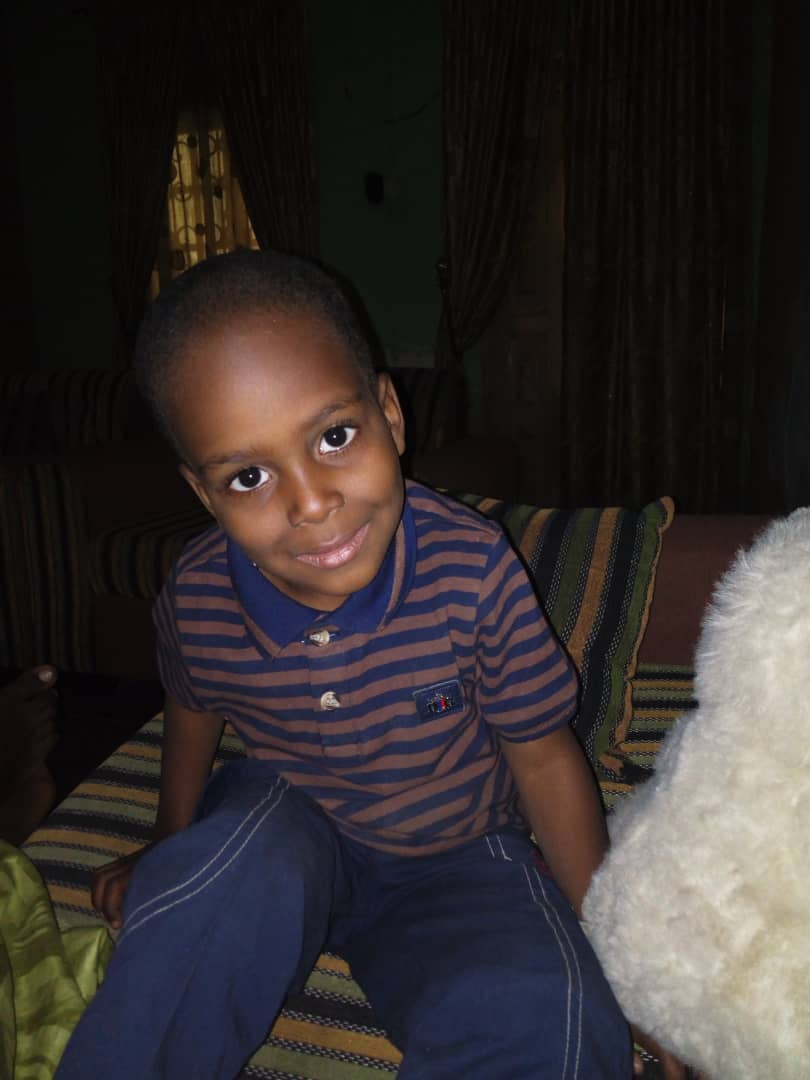 sayyeednaseeer's tweet photo. Please make this boy Trend He is missing earlier today, Imagine 3 and half years he is no where to be found 1:47am ko ina Mahmud zai kwana sannan a hannun wa zai kwana Allah kadai yasani..  Please repost for us someone might locate him 🙏🙏🙏🙏🙏 @AysherSadiq @Zbabankumbo @Mus6ey https://t.co/jG1ta70Opi