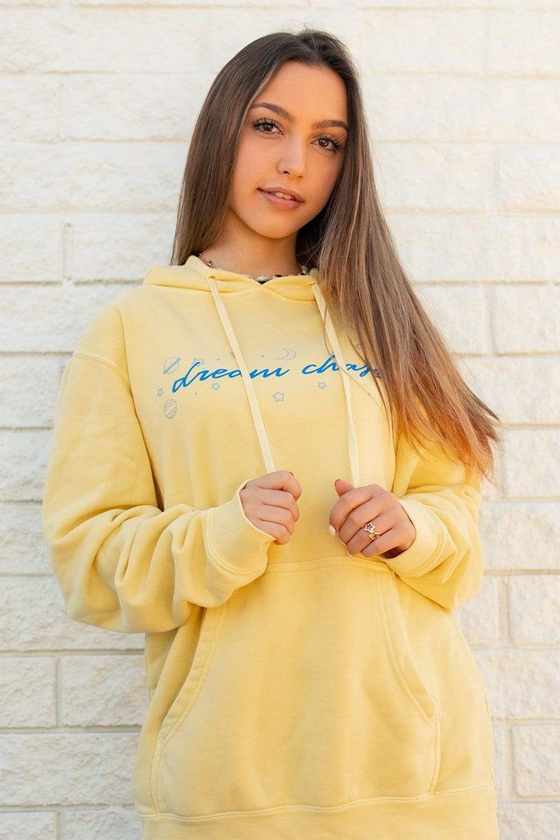 Not Sydney Serena 
RP/FL
Full Time YouTuber 
Animal Lover 
Nothing Is Impossible
RT?