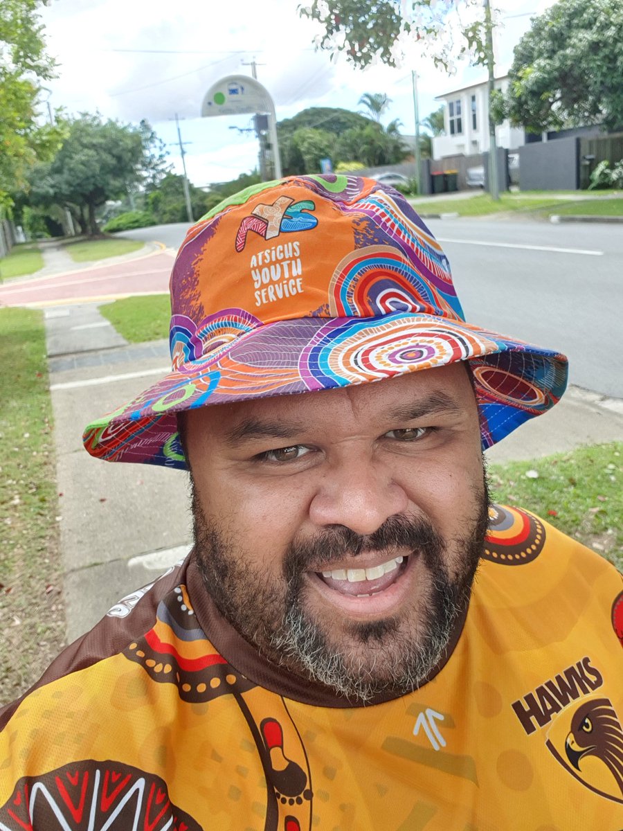 DjNagas's tweet photo. Trying to stay active during this unimaginable time were going through @DeadlyChoices @ATSICHSBris #Fitness#Walking #30mins #FlattenTheCurve #Hawks #SocialDistanacing #SundayMotivation https://t.co/PCDuYQ7t9W