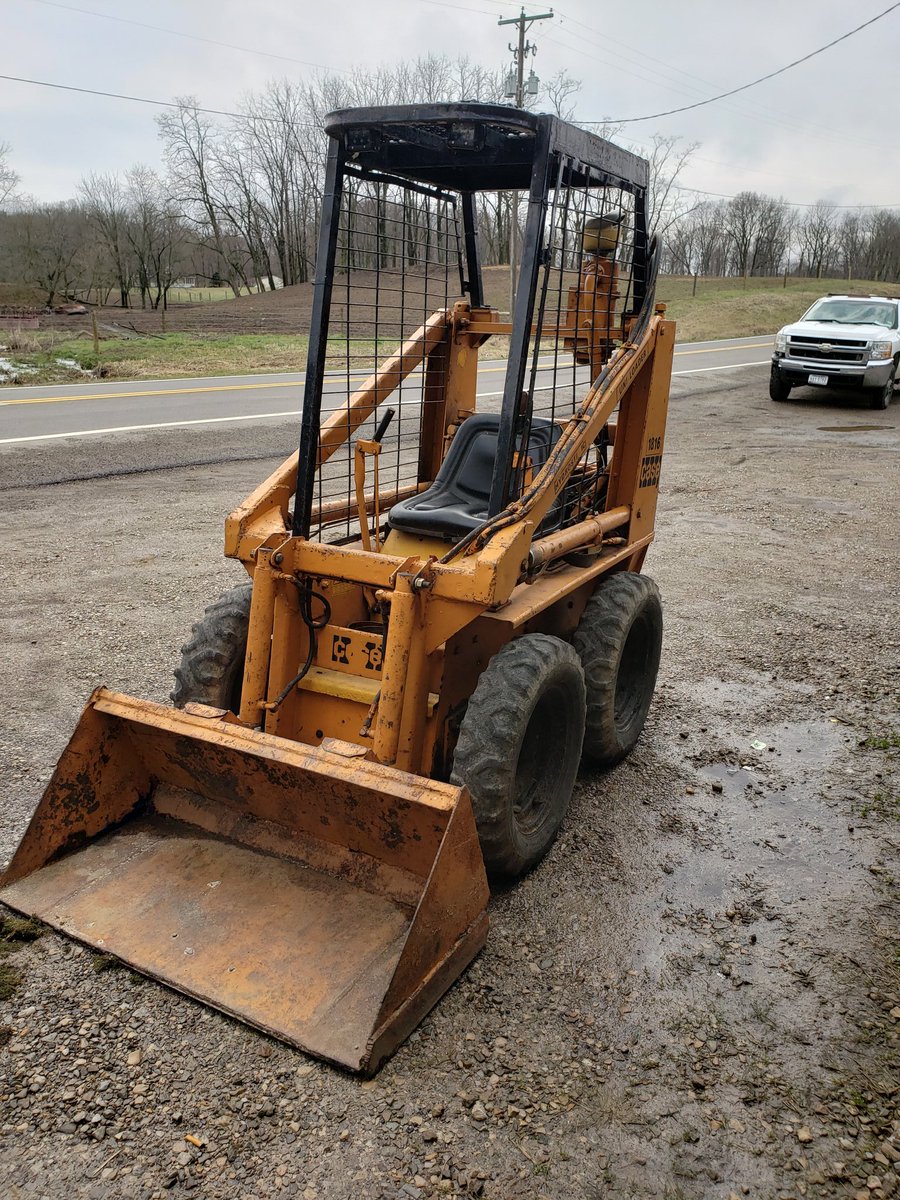 dylancoop1's tweet image. It's Corona Cash time!! We're making deals left and right. Get ahold of us soon! 10+ acres of equipment located in Thornville Ohio. These are some items we've sold this week. 

#ongomode #letsgetit #deervalleyfarmsupply