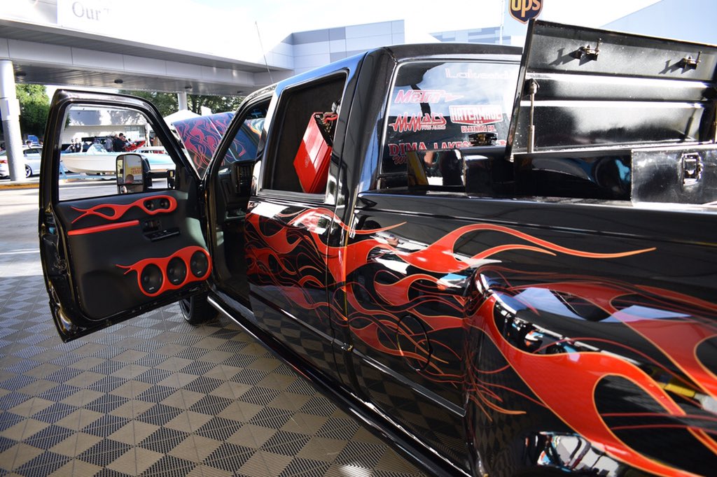 MetraElectronic's tweet photo. Interrupting your newsfeed for a post that isnβt about COVID-19. How about a look back at this #SEMA2018 build with Metra's #TSPEC products.
Builder: Lakeside Audio
#SEMAshow #SEMAtruck #caraudio #basshead #bassheads #customaudio #customcaraudio #metraelectronics #weare12volt https://t.co/pua2zB9yHE