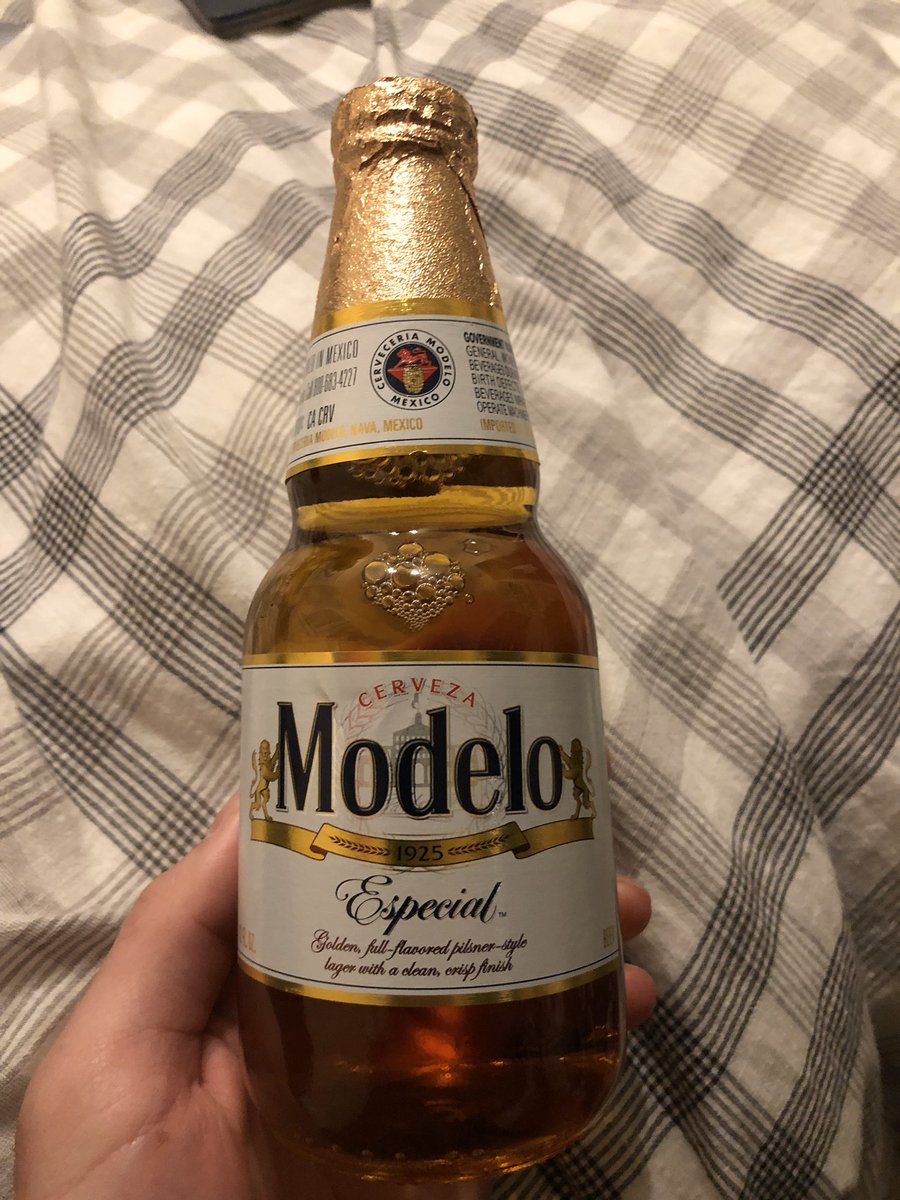 Quarantine Meal Review #4.2: <a href="/ModeloUSA/">Modelo USA</a> Modelo Especial. Another no-brainer go to brewski. Goes well with anything. The sun was out this afternoon and that led to cerveza time. Cheers folks! And as always... please enjoy responsibly.