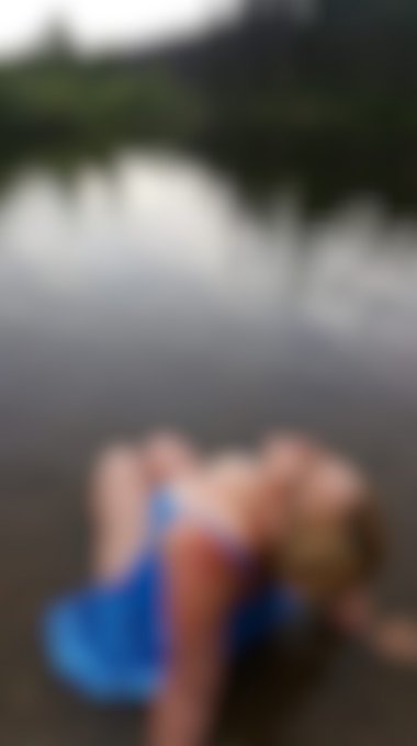 Sign up to my Modelhub Fan Club to see this brand-new exclusive photo: https://t.co/3k0MRJymps https://t