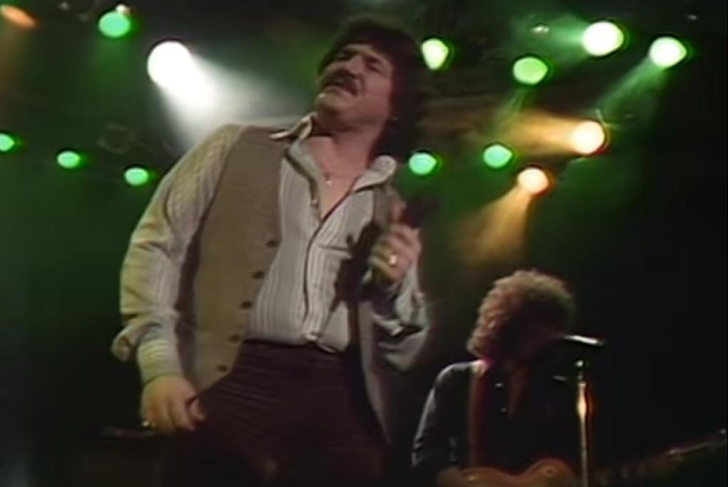 Toto - Hold The Line (Official Music Video)  Happy Birthday  to Bobby Kimball    