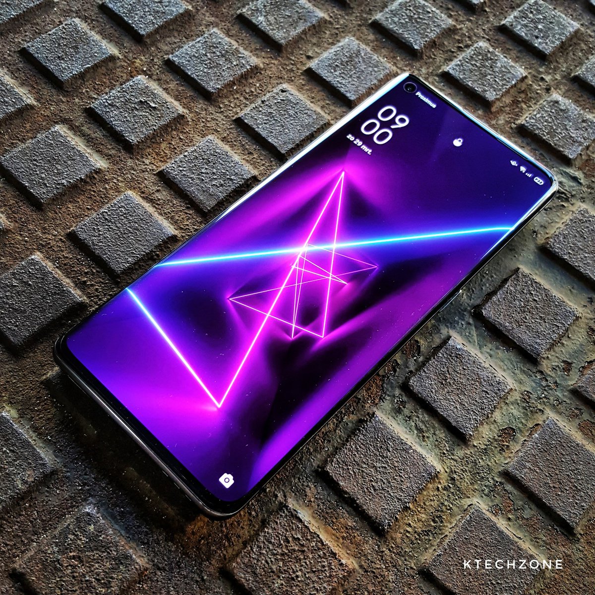 KTZ_KTechZone's tweet photo. Sunday, Wallpaper Day๐๐ฅ
Laser Lights on the #oppofindx2pro looking GREAT๐
WALL Link: https://t.co/89VDhYN2av
#awesomewallpaper #sundaywallpaper #oppo #sundaycreations #sundaycreative https://t.co/RL23uoMfdy
