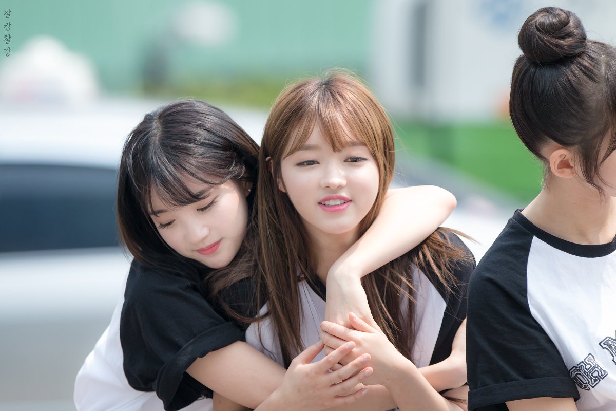 Jyocolate_'s tweet photo. In Binnie's arms 🥰
#ShaBin #YooA #Binnie #OhMyGirl
#샤빈 #유아 #비니 #오마이걸 https://t.co/wez9x87fkX