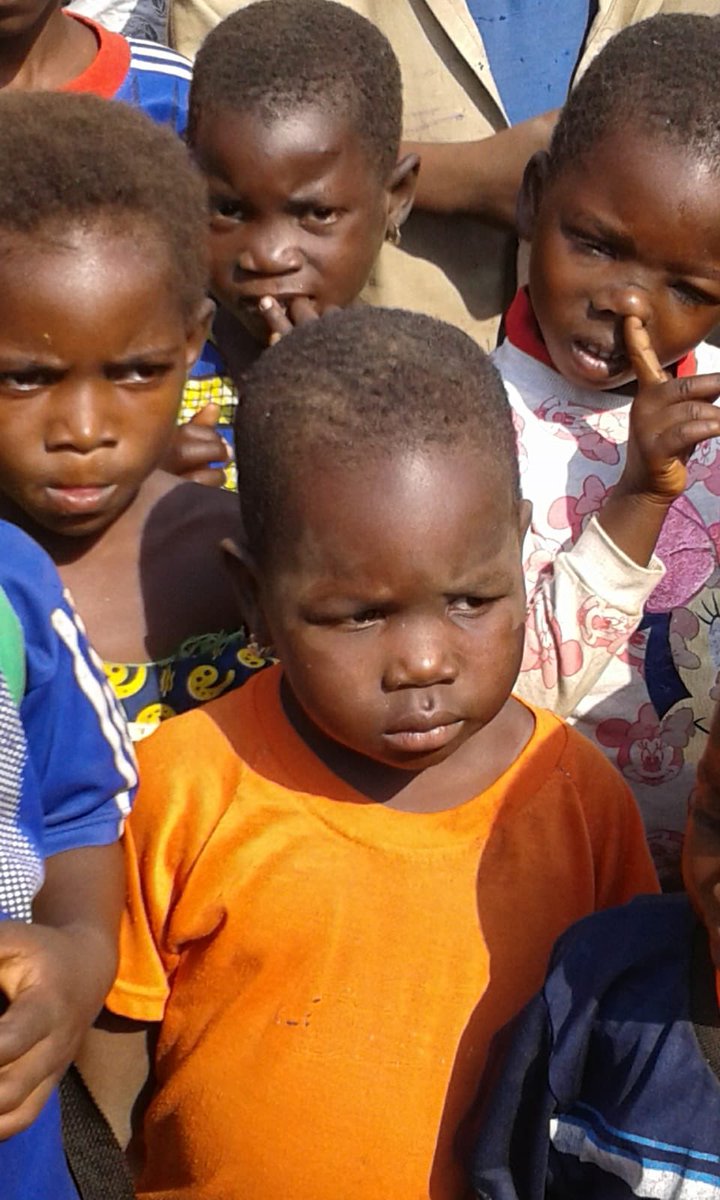 EpsilonOnlus's tweet photo. Il coronavirus e’ arrivato anche in Togo. Ecco la lettera di Suor Rita Avesani che ci scrive da Tchebebe ❤️#Covid_19 #Africa #togo #children https://t.co/bgVfFr8VMV https://t.co/5Rovjy12f8