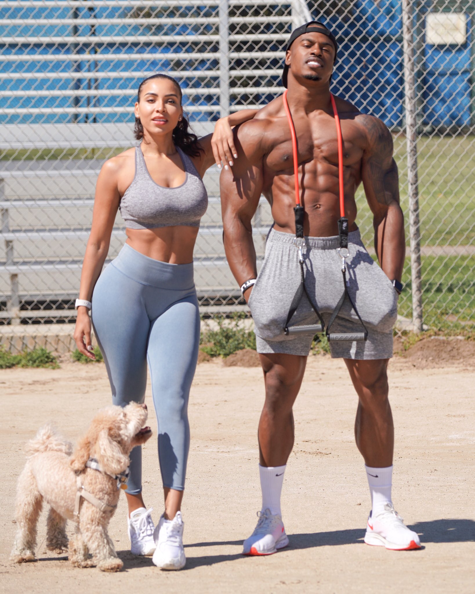 Simeon Panda در توییتر Family That Trains Together Gains Together