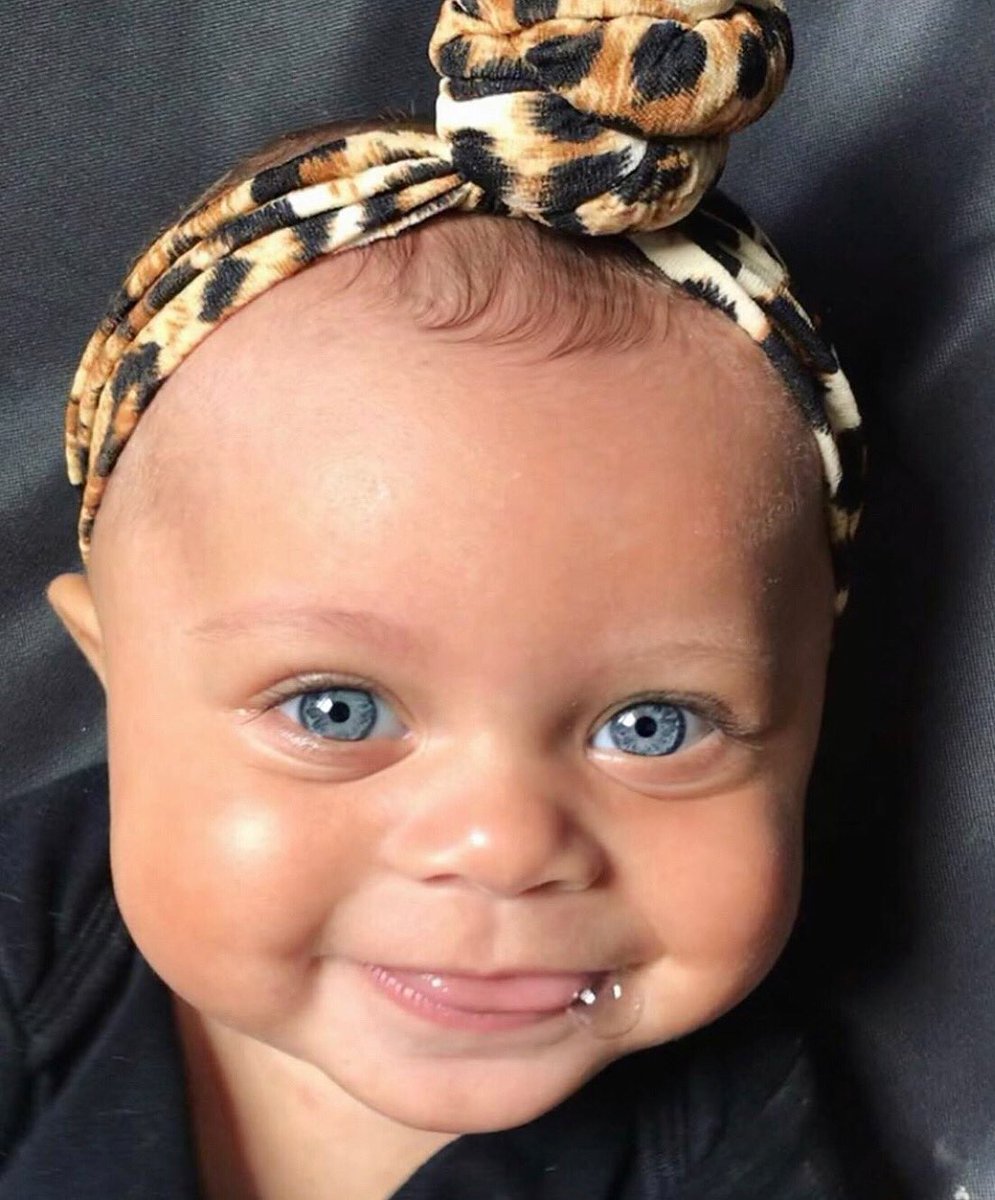 BabyfeverU's tweet photo. Retweet to give somebody baby fever. 😍 https://t.co/JdR0YGctvi