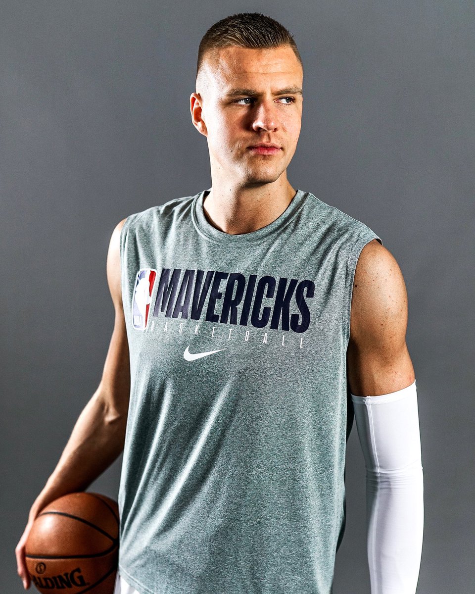 Dallas Mavs Shop Who Needs Sleeves Shop Kp S Sleeveless Practice Tee Here T Co 2actraiyij