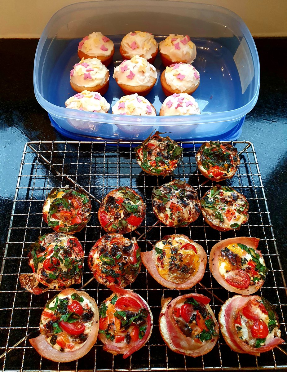Rob2563's tweet photo. Contrary to what most people think when gays are home alone 👊🍆

I've been baking! 🍰
Vego and Bacon Quiches for breakfast this week.

Vanilla Cupcakes (minus 2) and I still ran short of Vanilla icing! 😛 

#Isolation  #Cooking #MasterChef #Coronavirus #COVID19 #RateYourPlate https://t.co/0LdebiOICO