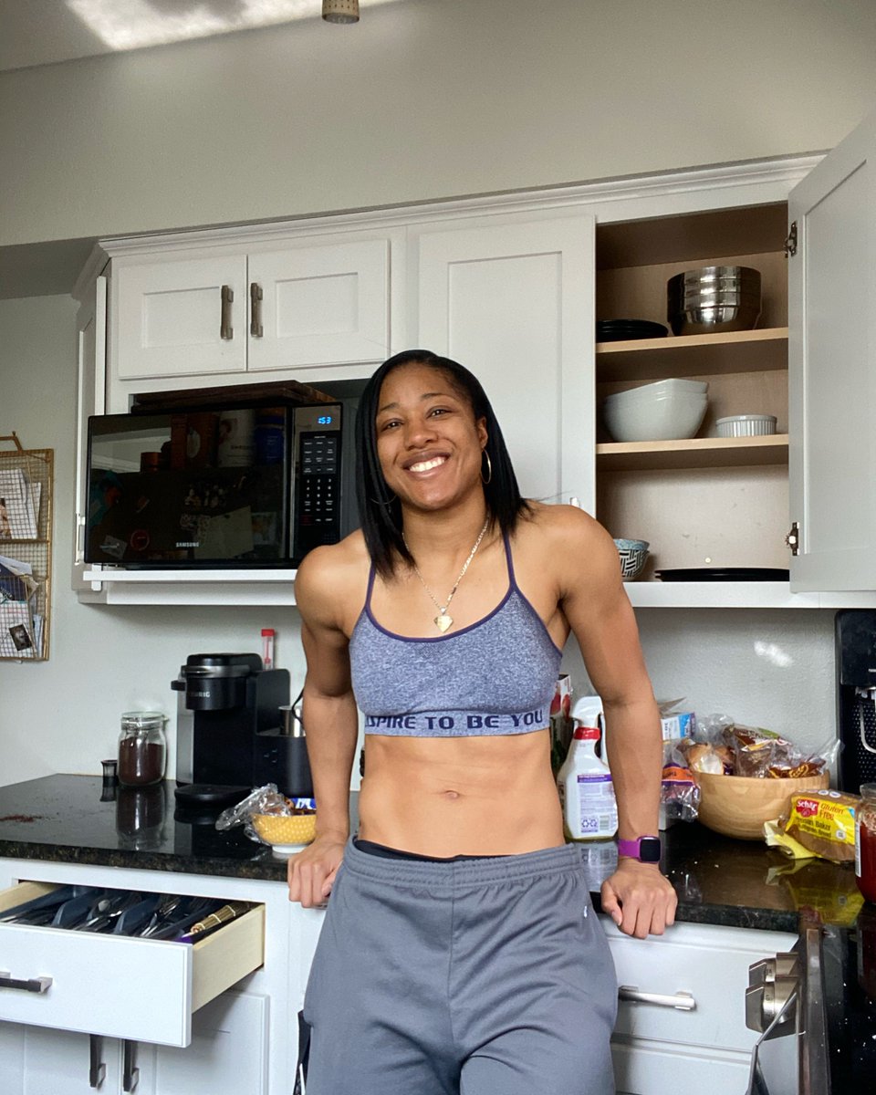 MsSylviaHoffman's tweet photo. Great things come to those who prepare 🤓🧠 #SuperWoman
.
.
.
#blessings #itsgotime #besmart #stayhealthy #gains #giveeverything #olympichopeful #fightingforit https://t.co/ehe6dqlbQw