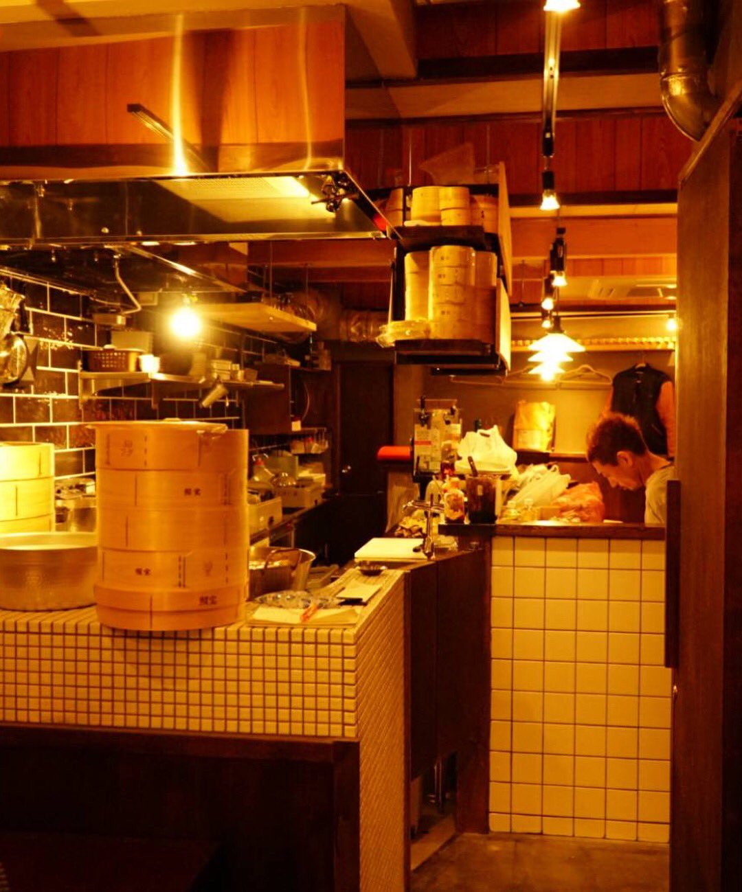 酒場 ななめ 荻窪駅南口酒場ななめです 本日3 29 日 は急ですがお休みとさせて頂きます 明日3 30 月 は通常通り営業します そしてスタッフまりこの最終日です このご時世 来てくださいとは言いづらいですが 来てほしい