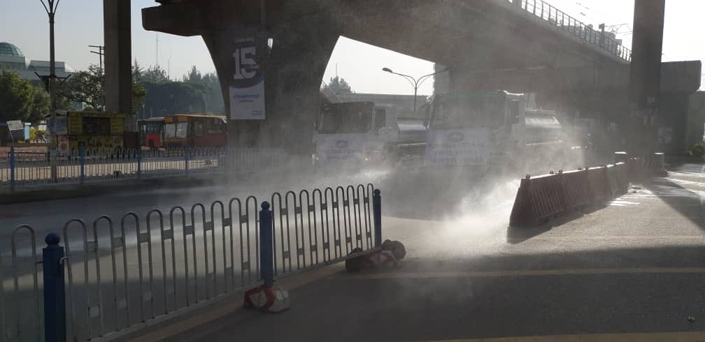 TakeleUma's tweet image. Thank you to our emergency response team whom are disinfecting all main roads this morning. You all are doing a phenomenal job cleaning our city this beautiful Sunday &amp;amp; for that  I am so grateful! #Covid_19