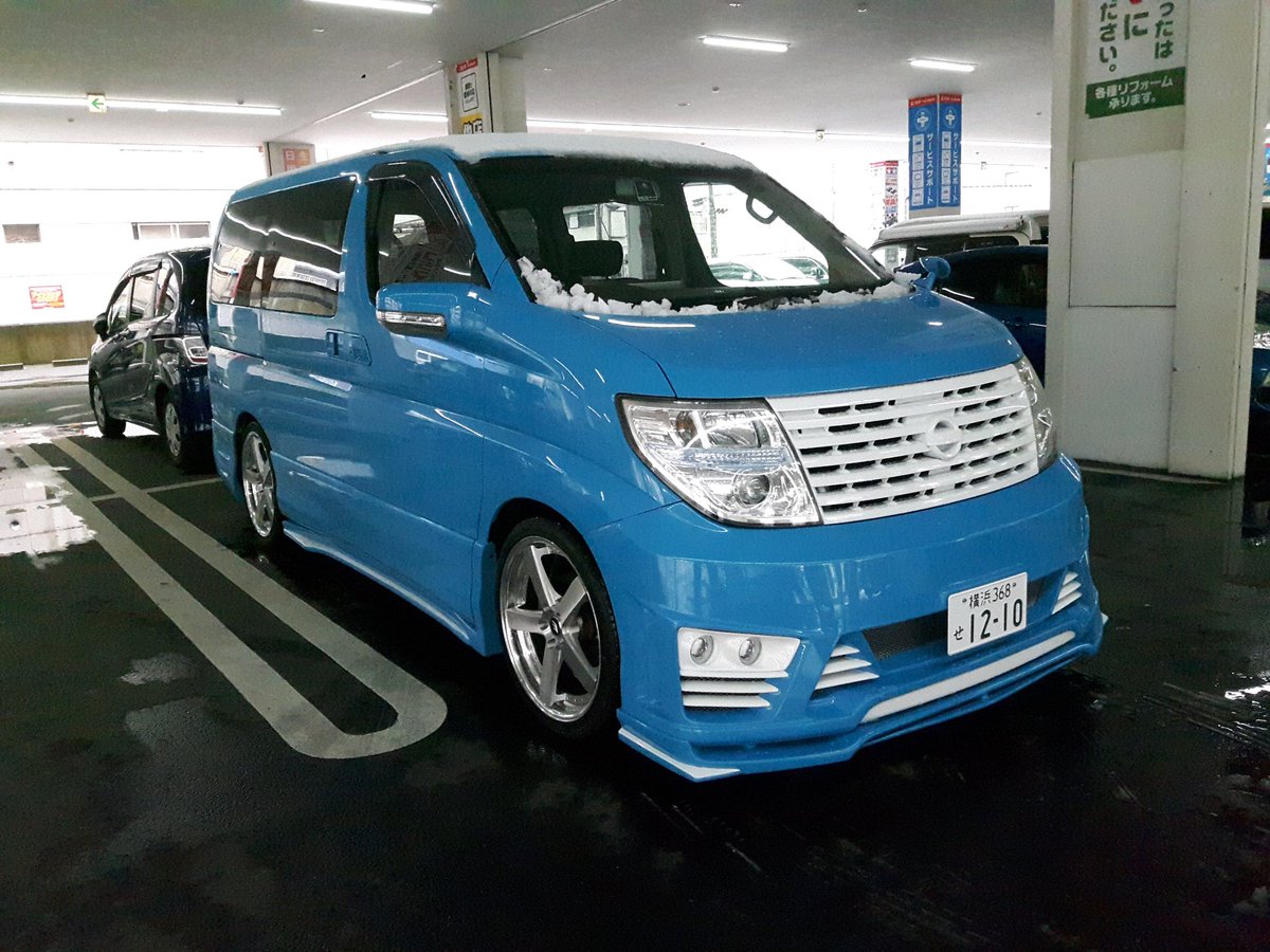 Mappy1210's tweet photo. 早速雪に囲まれて大変だった😭
知ってる人もいると思いますが、ついに車買い換えました😏👍
純正からいじって納期約2ヶ月、お待たせしました(｡-_-｡)
車高も下げずに綺麗に乗ります😳
車変わってもよろしくお願いいたします🙏 https://t.co/EGykbOLVcV