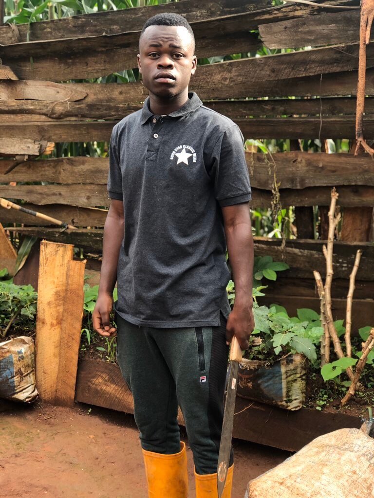 watunistory's tweet photo. "Nimetumia pesa yangu ya mkopo chuoni kuweka bomba la maji nyumbani kijijini Kibena, Njombe ili kumpunguzia mama yangu usumbufu wa kushuka kwenye milima mikali kuteka maji ya kutumia nyumbani.” #WatuNiStory https://t.co/GAbh8UsKTI