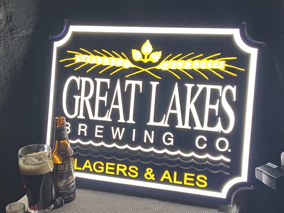 blamethebeer's tweet photo. @GLBC_Cleveland Nothing like a classic and forever the benchmark for porters! https://t.co/dNLv6ihVHk