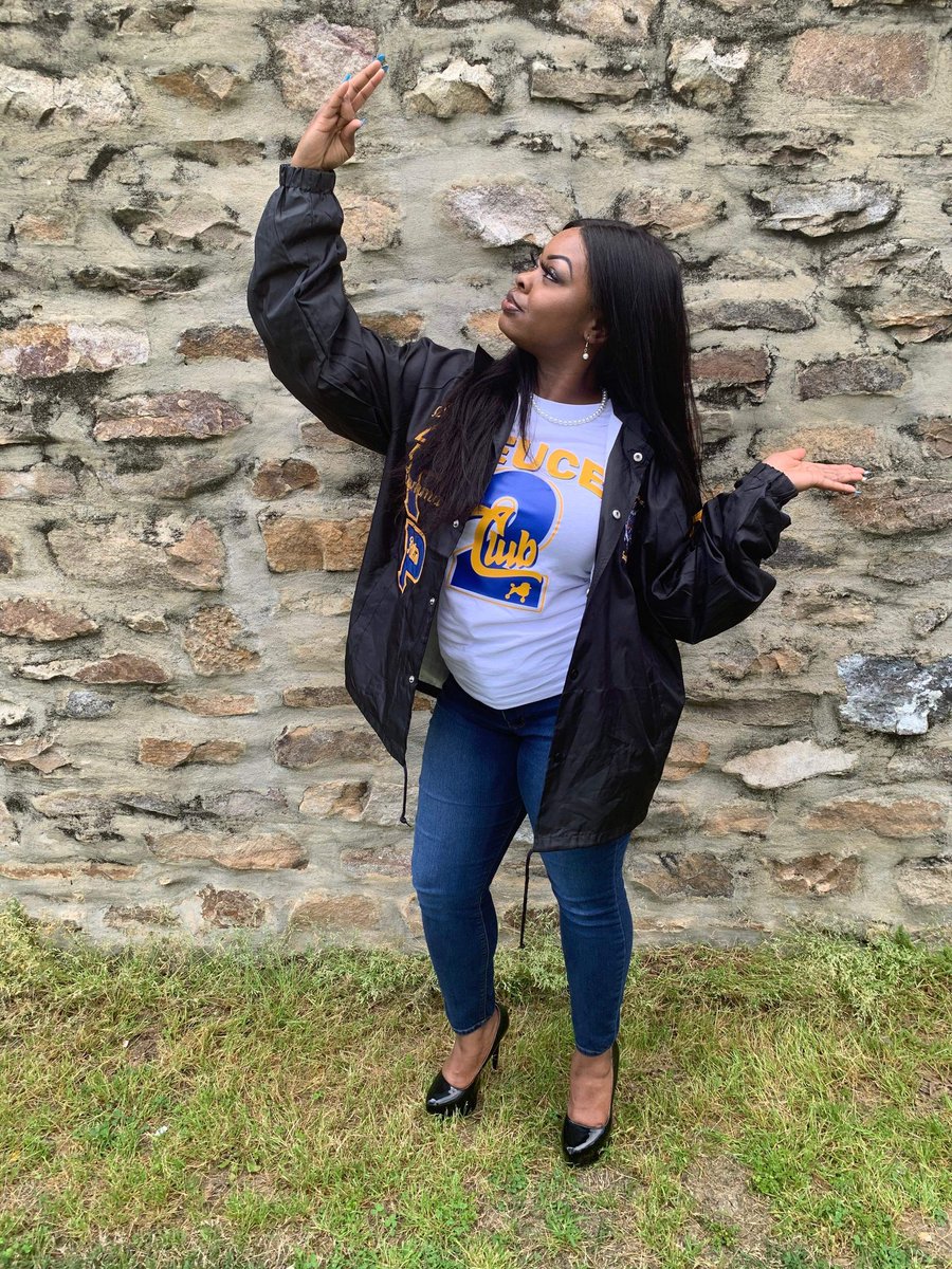 KirkseyRicketha's tweet image. 💙💛 Freedom never felt so good 💛💙

Allow me to reintRhoduce myself, I am Regal Bliss of the Pi Lambda Chapter of Sigma Gamma Rho Sorority Incorporated. 
#DeuceClub #SPR20 #EEYIP #myAUM