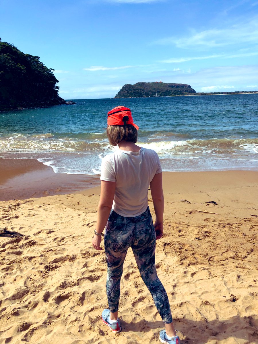 Isobel Roe tweet media