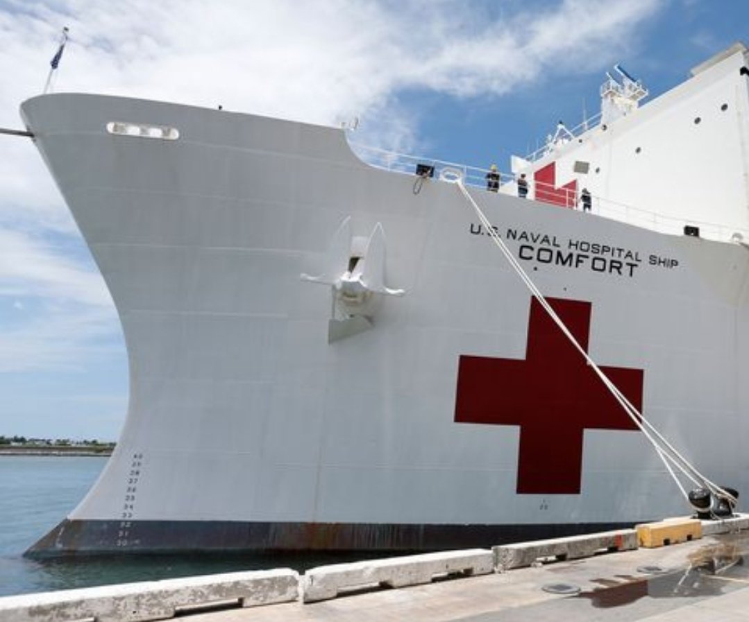 HawaiiSeaCadets's tweet photo. Did you know -- the Navy has two #HospitalShips

USNS Mercy (T-AH-19)
USNS Comfort (T-AH-20)

#USNSMercy - Homeport San Diego 
#USNSComfort - Homeport Norfolk 

Both are play a key role in fighting the #CoronaVirus  / #covıd19 

#NavyCorpsman 
#NavyNurses 
#NavyDoctors https://t.co/db3REivSd4