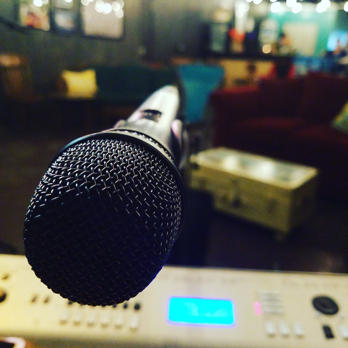 Emalith1's tweet photo. Photo from before my show back in February. Missing performing right about now https://t.co/Omgmyxn6aO