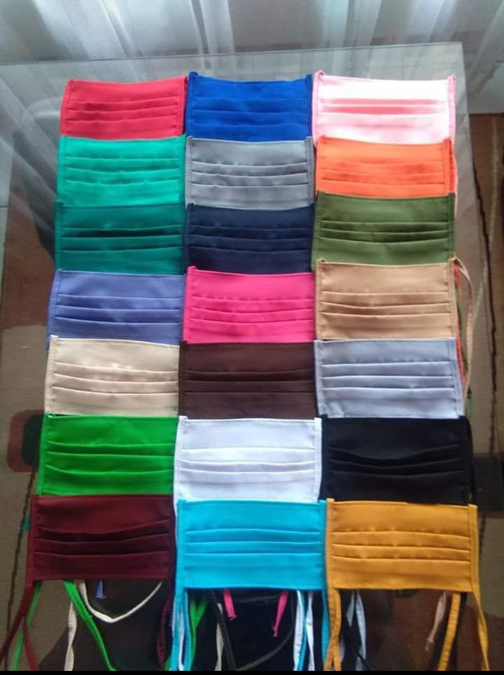 khoirinnajiyyah's tweet photo. Temaaaaan mau nitip jualan temenku yaa, yang mau bisa dm.. domisilinya di Cimahi
Masker kain: 60000/lusin
Masker busa: 45000/lusin

Thanks teman😊😊 https://t.co/0sVr88XCfx