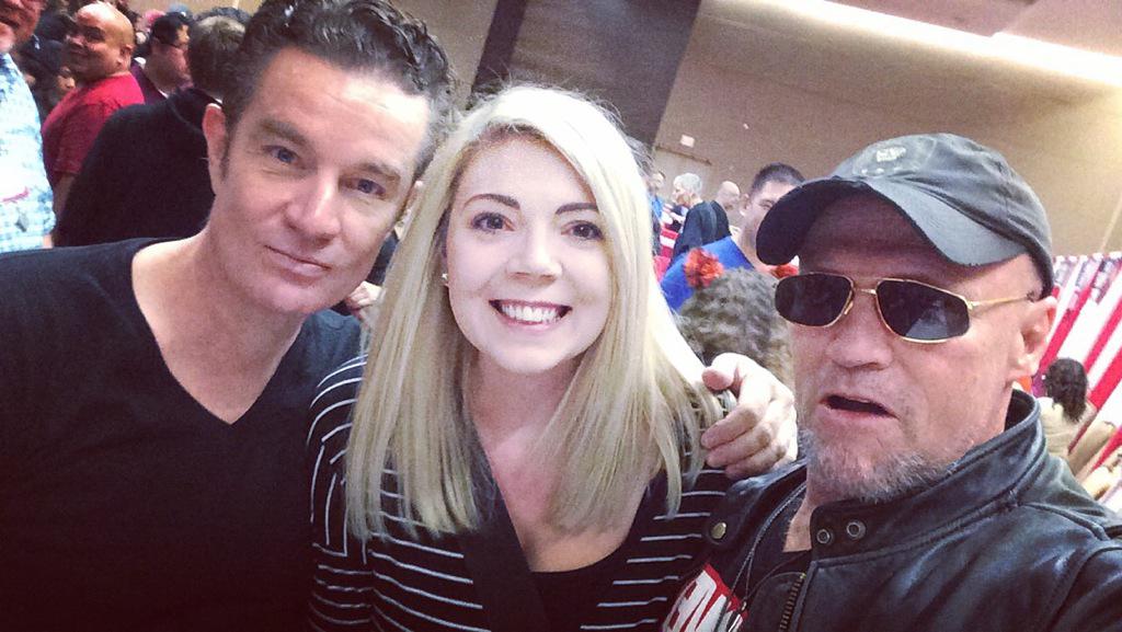 Happy Birthday @RookerOnline! I hope you have a bad-ass day! ♥🎂🎁🎉♥ #HappyBirthdayMichaelRooker @JamesMarstersOf @jennibee7 @dallascomiccon