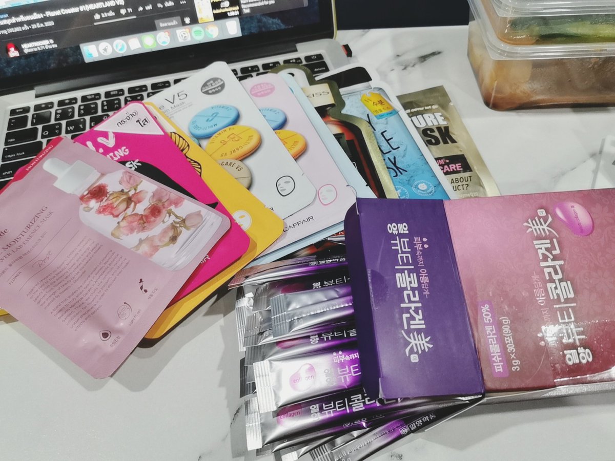 🌈 บลูนักช็อป tweet media