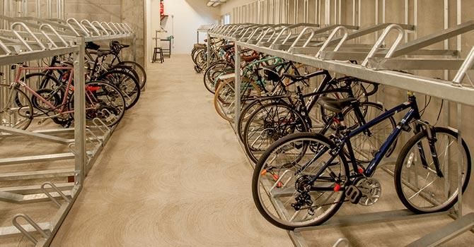 ucanruncookham1's tweet image. Locking your bike is essential, especially in the city. 

Here @cyclbike share a beginner&apos;s guide to bicycle locks: how to prevent bike theft and protect your bicycle. 

buff.ly/33NIUf6

#beginnercyclist  #cyclisttips