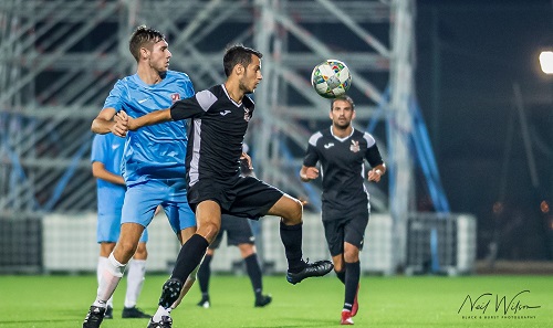 SvenskaFans's tweet photo. ”Vissa aspekter är helt unika” Möt Chase Covello - mittfältaren som sedan 2018 spelar sin fotboll på Gibraltar 
@JohanDykhoff34 
https://t.co/OT24qtohiN https://t.co/Nhadr79gdY