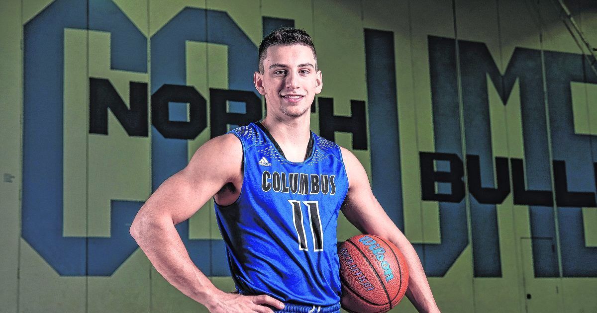 therepublicnews's tweet photo. Thumbs Up / North junior bounces back from injury, is The Republic Boys Basketball Player of the Year https://t.co/PNtVo9R1eW https://t.co/O7GdfkrOsJ