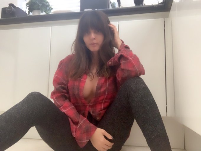 Life has no remote. Get up and change it yourself. https://t.co/kV30nIpHD5<a href="/tag/fun"class="tags"><span>#fun</span></a><a href="/tag/life"class="tags"><span>#life</span></a><a href="/tag/experience"class="tags"><span>#experience</span></a><a href="/tag/change"class="tags"><span>#change</span></a>