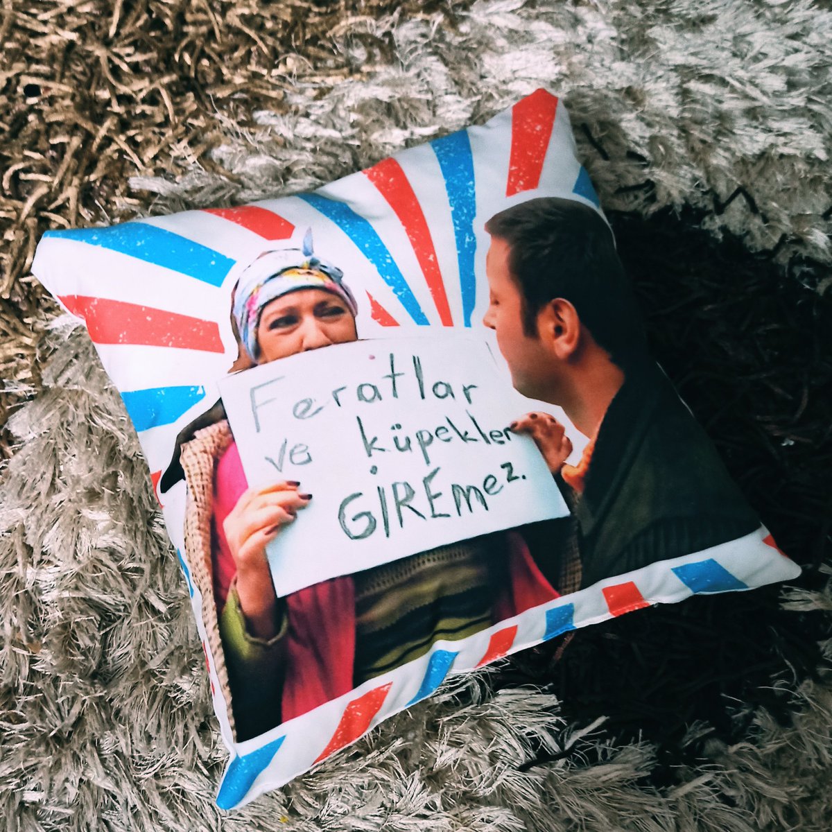 Ben de cennet mahallesi çok seviyorum diye yastığını yaptırdım, evet dünya üzerinde artık böyle bir ürün var