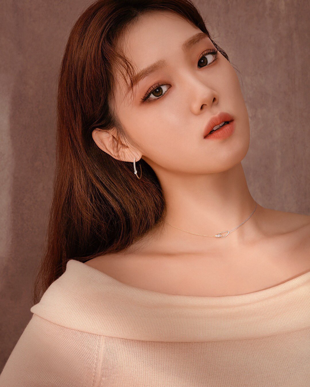 2021 Lee Sung-Kyung