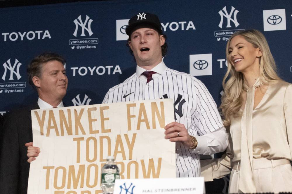CryptoAdopters's tweet photo. #hashtag1 Any Chance Gerrit Cole Lives Up to Expectations With the Yankees? https://t.co/DYG1Koksfv https://t.co/F2qi5JcWEQ