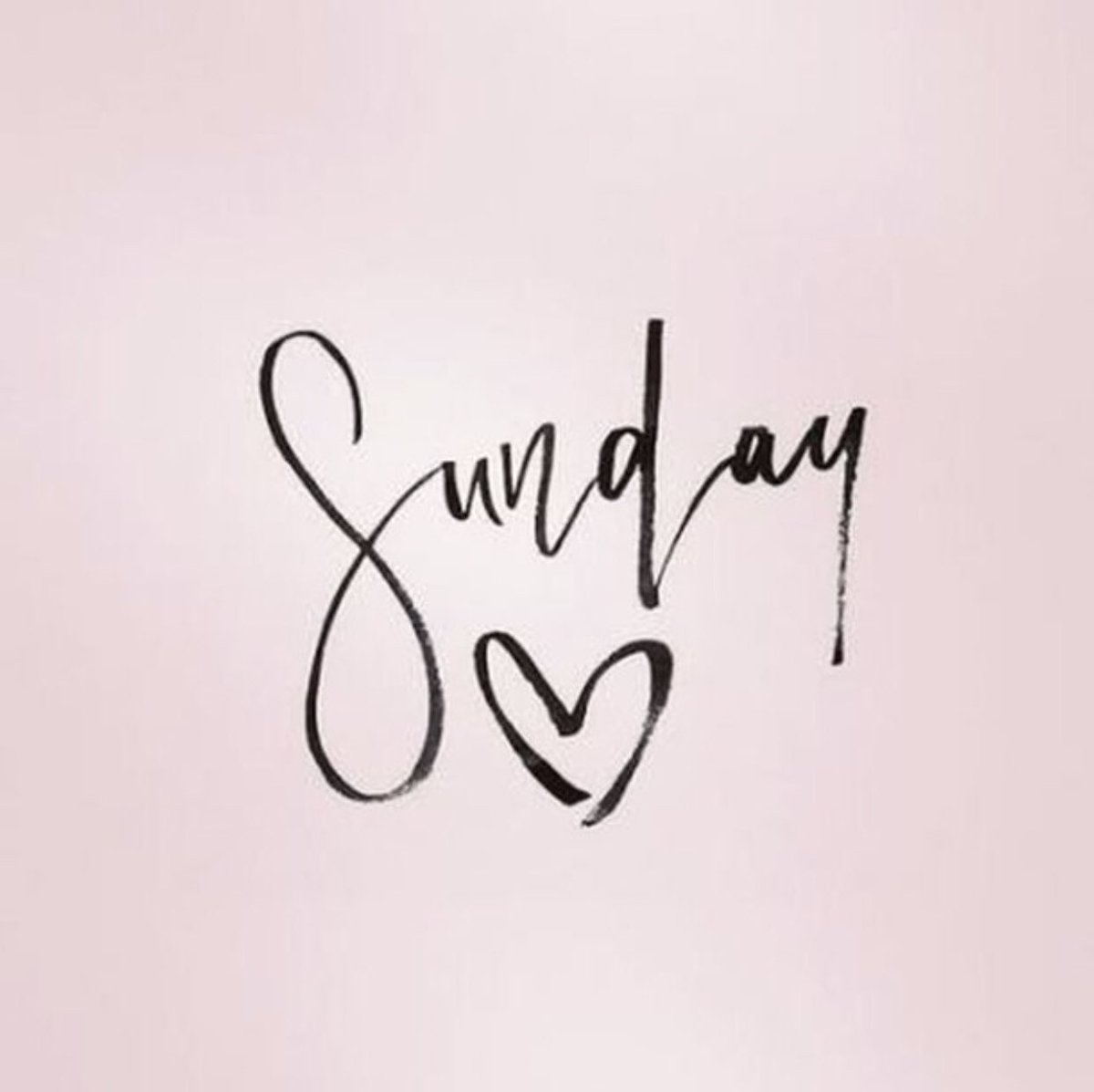 HHampsonDesigns's tweet photo. I think we have just about settled into #stayingathome.⁣
I think my daughter, Maisie, has found it the hardest to adjust. She has missed her school friends, but it has been nice hearing her talk to them on video calls.⁣
I really do hope everybody has a good #sunday https://t.co/jgkHTaByve