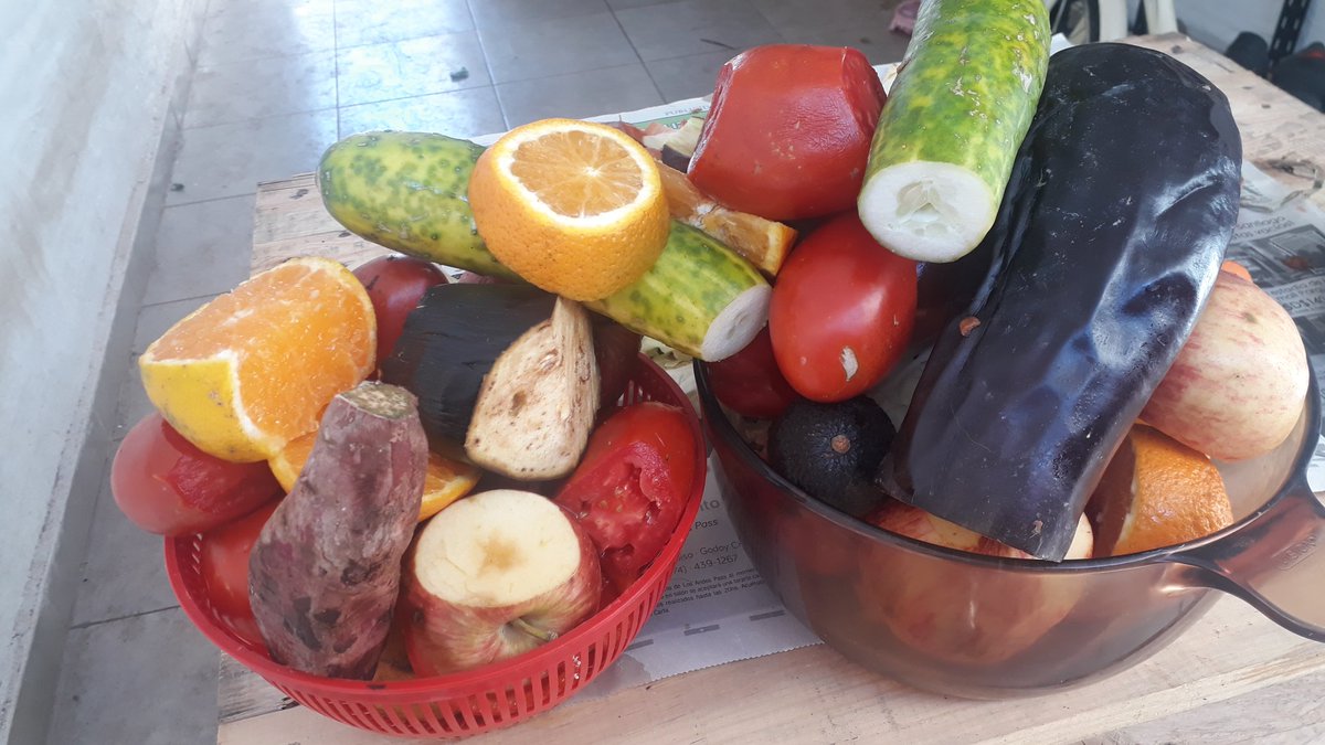 MlCrayon's tweet photo. https://t.co/LelSoME0g9

Repensar nuestros hábitos de consumo.

#CODVID19 
#ODS 
#FAO 
#ConsumoResponsable 
#economiacircular 
#desperdiciodealimentos https://t.co/lxWO136HIy