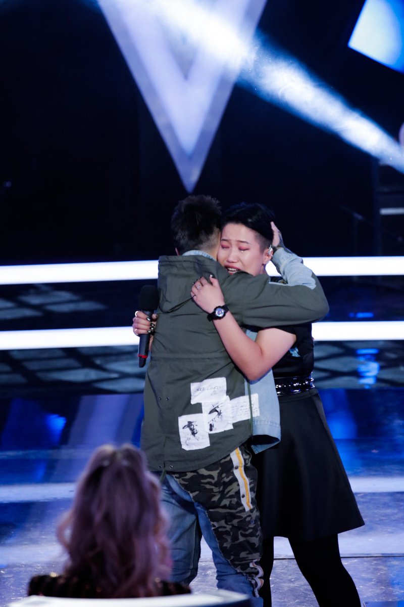 Чиний- цусашгүй хайртай зүйлдээ яахад ч бэлэн дүрэлзэн асаж байгаа ГАЛ🔥 шиг сэтгэлийг чинь мэдрээд өөрийн эрхгүй ховор гардаг АЗ ЖАРГАЛ ЗҮРХ СЭТГЭЛИЙН НУЛИМСАА гаргалаа ах нь....