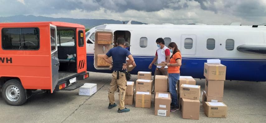 DrSunilKumar_'s tweet photo. Lion Air just crashed at NAIA
An aircraft, Breaking: A plane got crashed at Ninoy Aquino International Airport (#NAIA) tonight carrying medical supplies. 8 passengers including pilots are confirmed dead.  #Philippines #Covid_19 #CoronaUpdate #Manila https://t.co/g6hQql6vtv