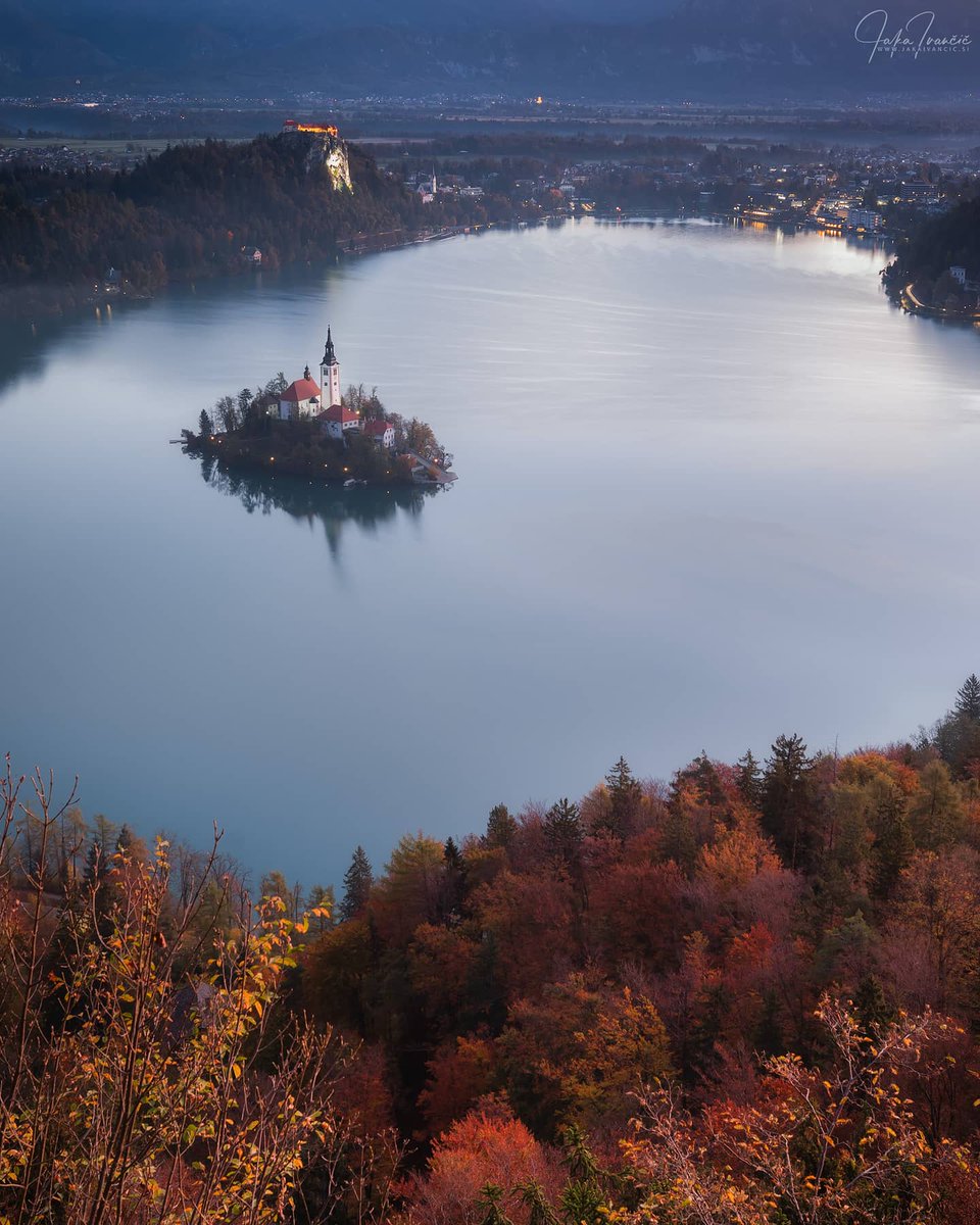 Morning blue hour at Lake Bled. #lakebled #bled #bledisland #slovenia #slovenija