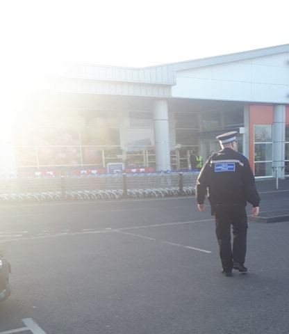 The team have been out this morning supporting local supermarkets as they open early for NHS staff to make sure they can buy the essentials they need. #BlueLightFamily #999Family ^FW