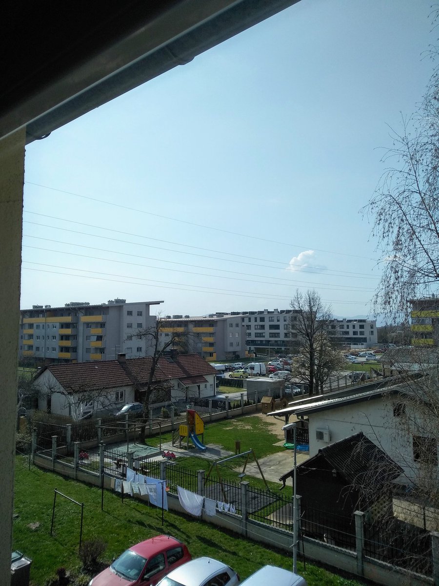 PrimozRenegade's tweet photo. You think this window is open, but it's actually not lol...so #WindowsCleaning could be one thing to do during this times😝 https://t.co/EYwaCqrTrA