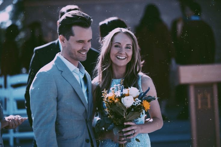 Johanna04638302's tweet image. #SundayGreetings ❤️💛#GrahamPeople😍
#lastdayofvote🌺🌸
V😍TED #GrahamWardle❣️❣️❣️Please vote 👇👇👇