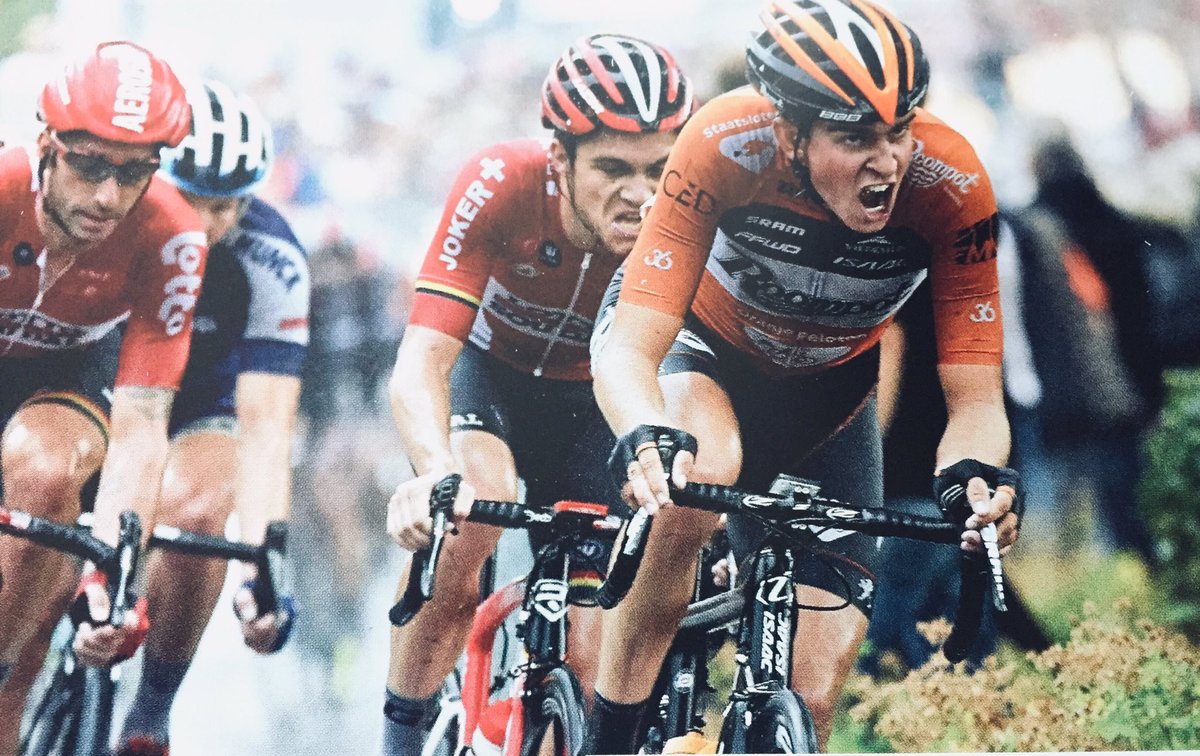 Vanmiddag <a href="/sporza/">sporza</a> de meest gedenkwaardige koers die ik live beleefde <a href="/roompot_charles/">Roompot - Charles Cycling Team</a> Met <a href="/timkerkhof/">Tim Kerkhof</a> in de kopgroep en de totaal verkleumde <a href="/BerdendeVries/">Berden de Vries</a> na Cassel als passagier in de teamauto #gentwevelgem2015