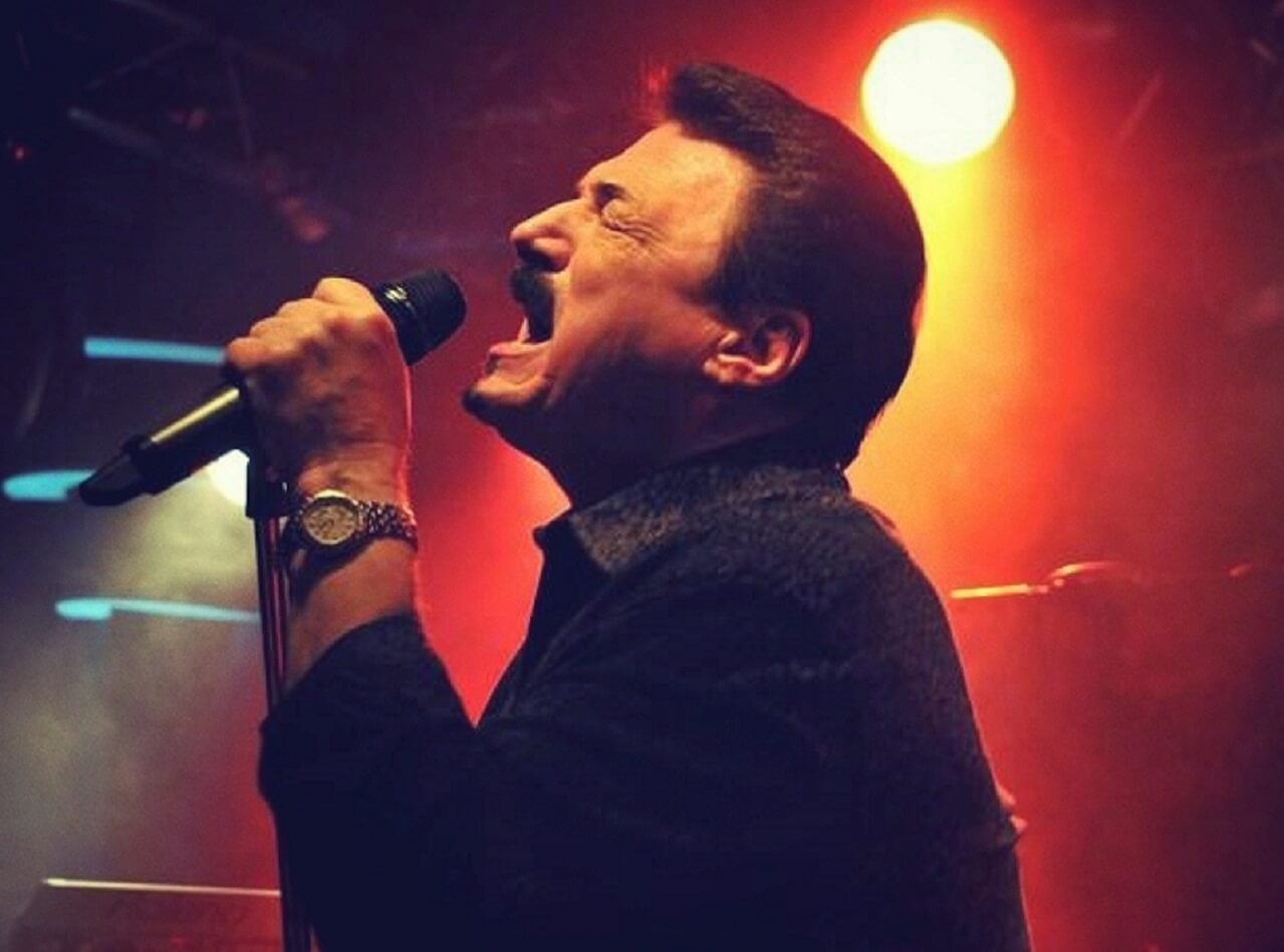 Happy Birthday Bobby Kimball
1947 3 29              73  TOTO                           